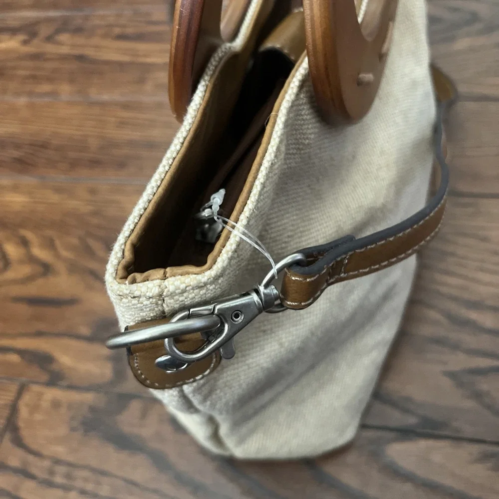 Relic Tan Weave Black Leaves Purse/ Handbag/Crossbody Wood Handles & Long Strap‎